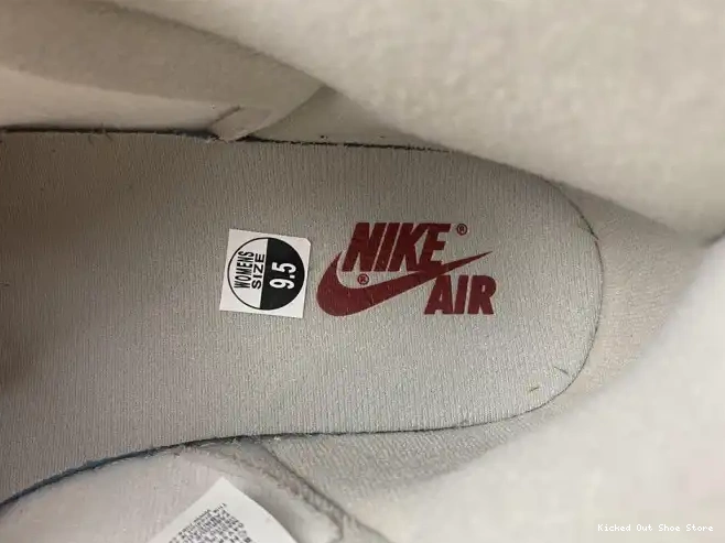 Kick Theory (W) OG High Newstalgia DJ4891-061 Jordan 1 Chenille 0501